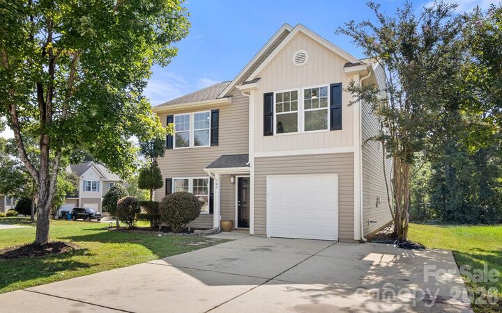 Property Photo:  505 Sansberry Drive  SC 29745 
