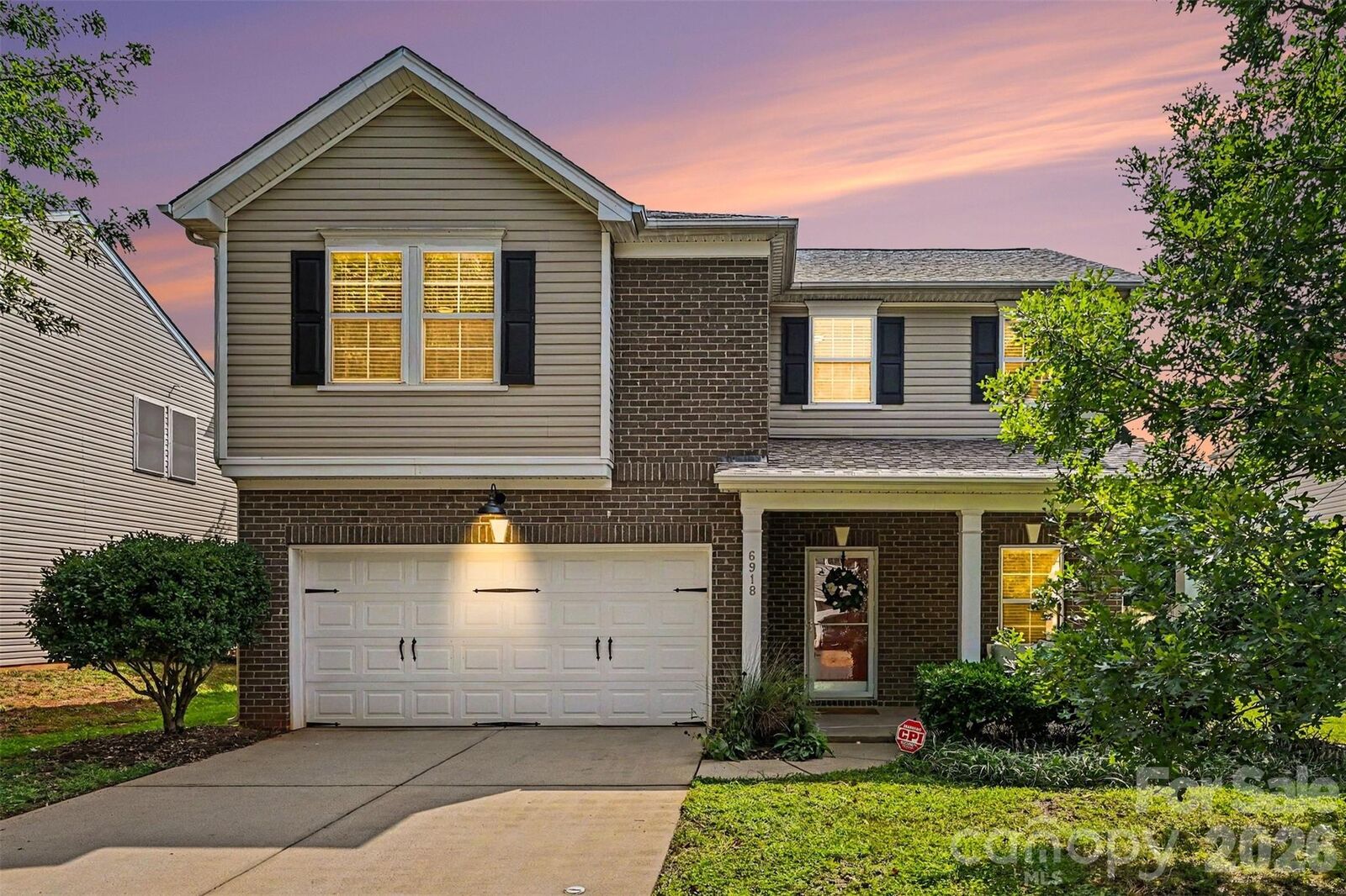 Property Photo: 6918 Barefoot Forest Drive NC 28269