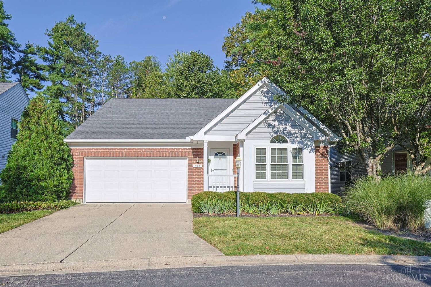 Property Photo: 999 Wittshire Lane OH 45255