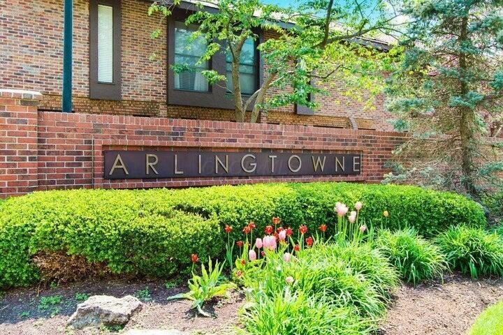 Property Photo: 2802 Churchill Drive OH 43221