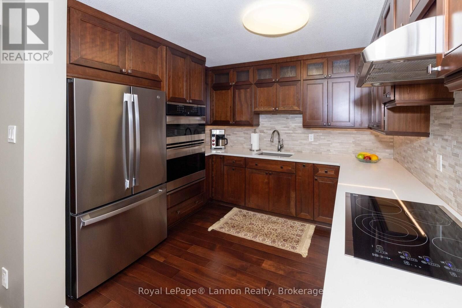 Property Photo:  500 Toledo Street 303  ON P7A 8A6 
