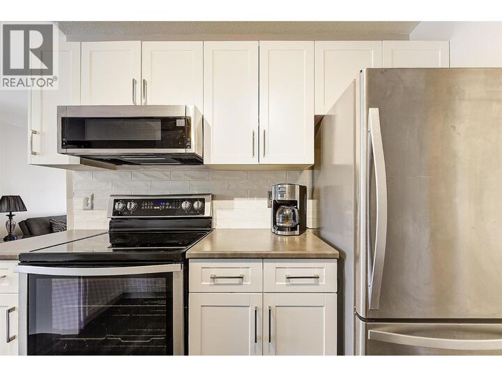 Property Photo:  3842 Gordon Drive 216  BC V1W 3G4 