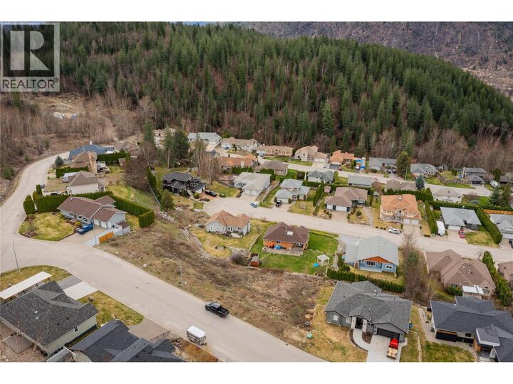 Property Photo:  2450 McBride Street  BC V1R 4N8 