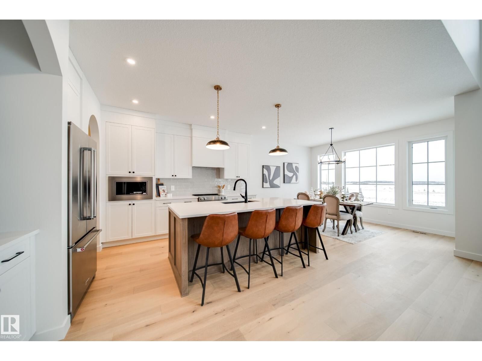 Property Photo: 73 Chartres Cl AB T8T 2E1