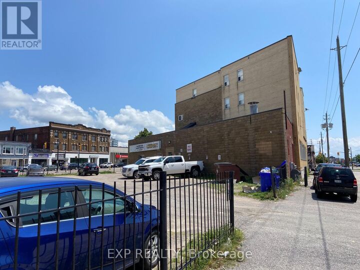 Property Photo:  221 Algonquin Avenue  ON P1B 4V8 
