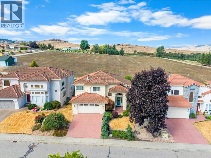 Property Photo: 216 Country Estate Drive BC V1B 2V2