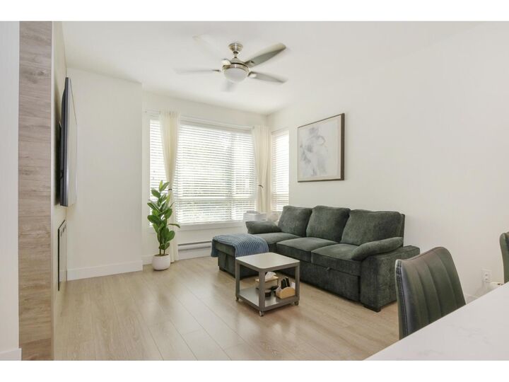 Property Photo:  16433 19 Avenue 151  BC V4A 9M5 