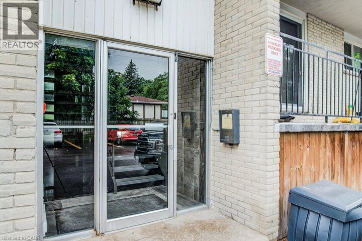 Property Photo:  317 Erb Street West 3  ON N2L 1W4 