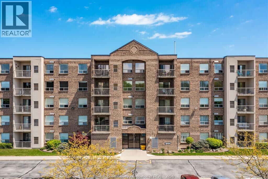 Property Photo:  8335 Wyandotte Street East 109  ON N8S 4S8 