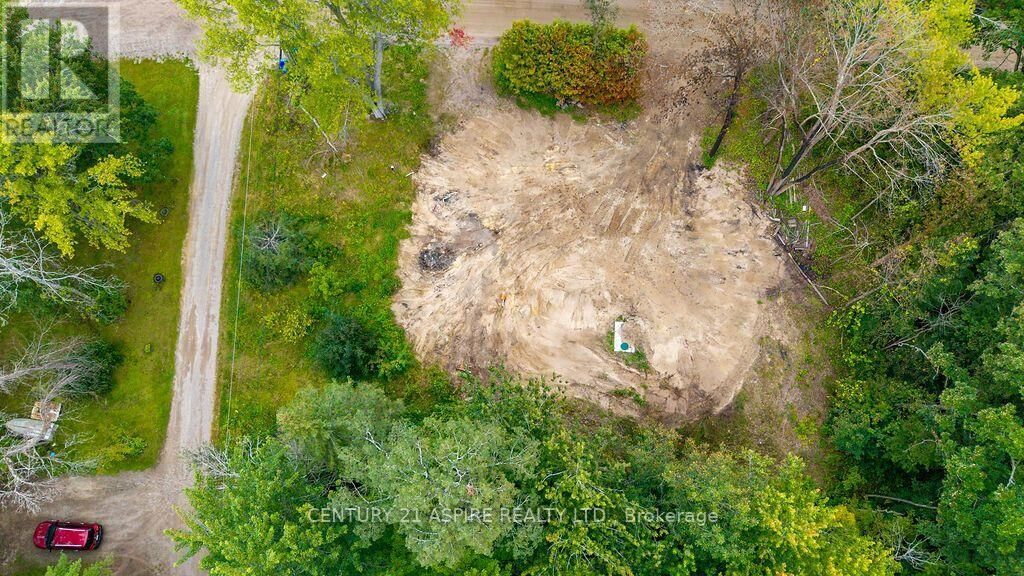 Property Photo:  201 Sand Point Road  ON K8A 6W2 