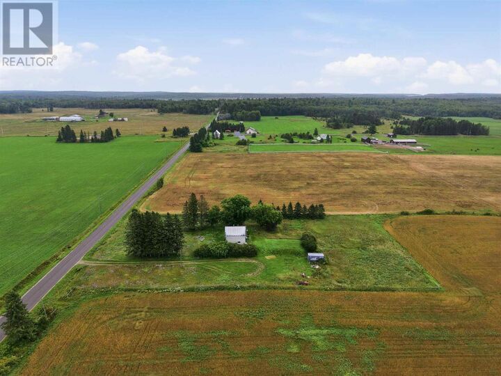 Property Photo:  2731 Government Rd  ON P0R 1E0 