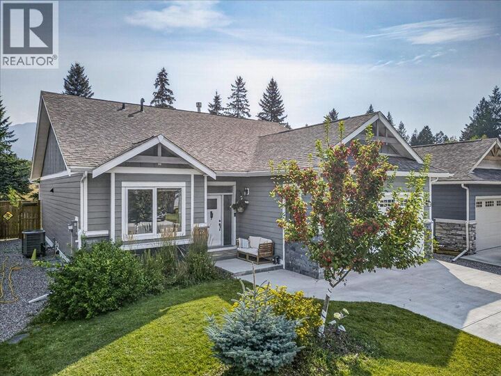 Property Photo:  1878 Foxwood Trail  BC V0B 2L2 