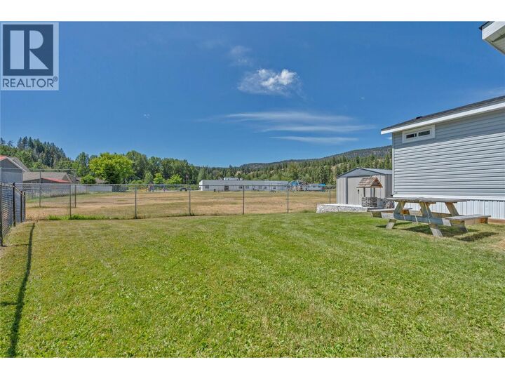 Property Photo: 473 Corina Ave Other 33 BC V0X 1W0