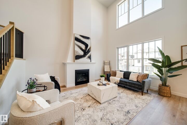 Property Photo:  75 Chartres Close  AB T8T 2E1 