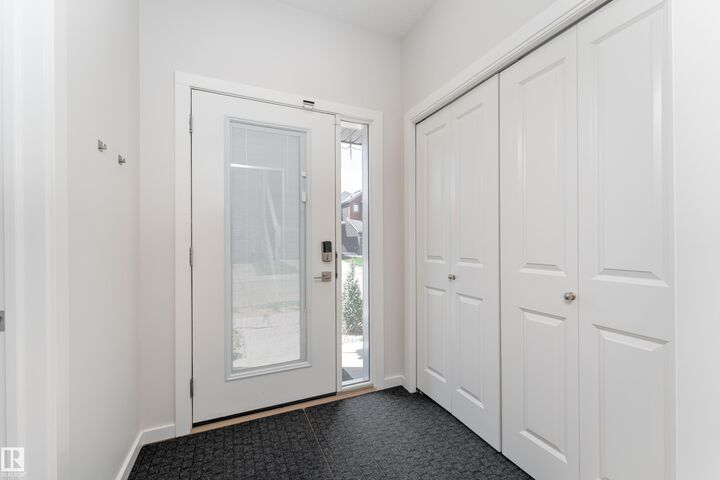 Property Photo:  127 Canter Wynd  AB T8H 2Z3 
