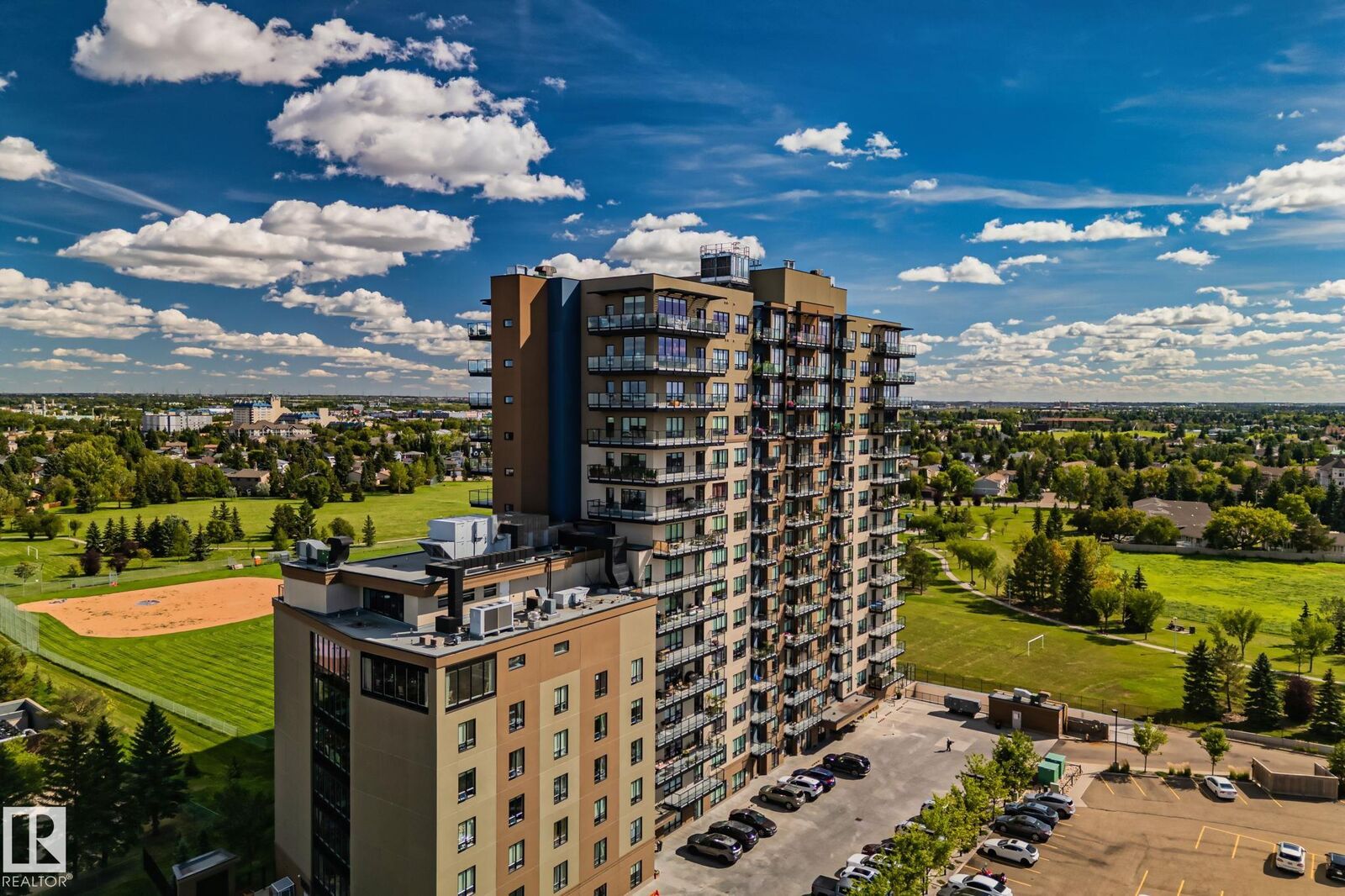 Property Photo:  2755 109 Street NW 404  AB T6J 5S4 