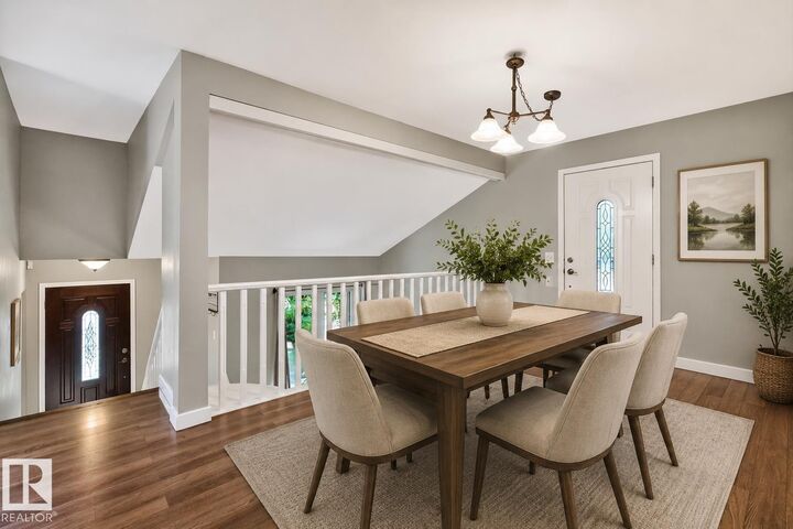 Property Photo:  3524 51 Street NW  AB T6L 1C6 