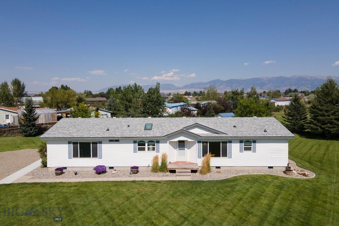 Property Photo: 160 Pache Road MT 59714
