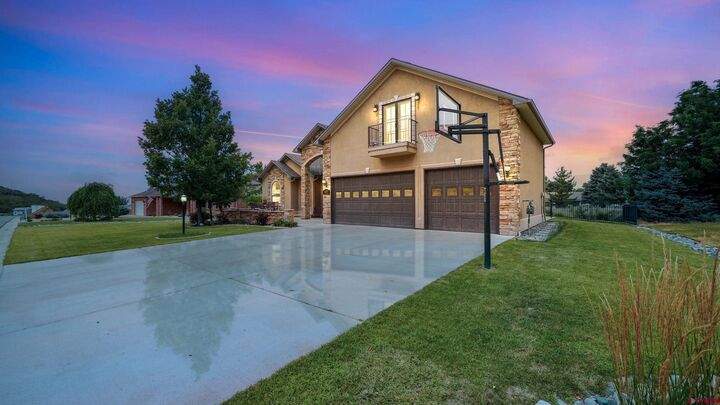 Property Photo:  1490 SE Fairway Drive  CO 81413 