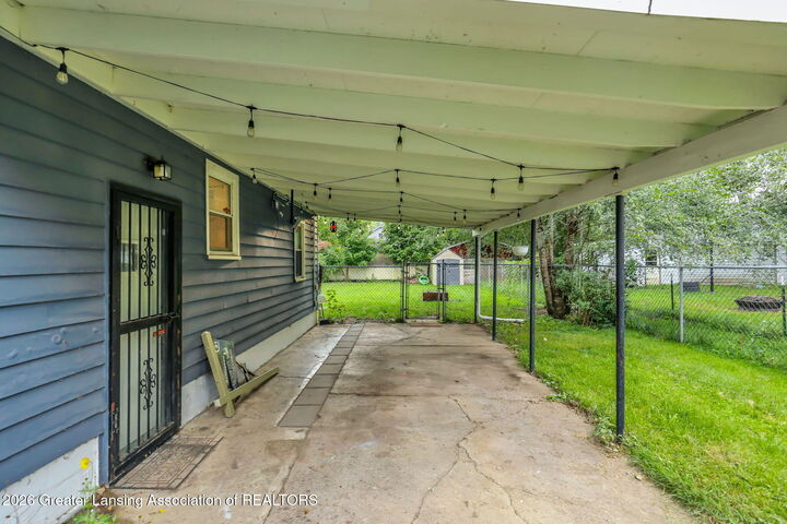 Property Photo: 1125 Scott Street MI 49202