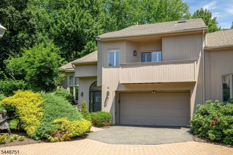 Property Photo:  14 Robinhood Dr  NJ 07046 