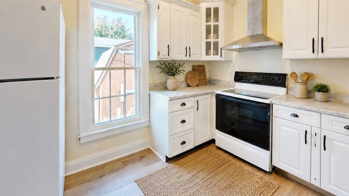 Property Photo:  89 Division Street  WV 25702 