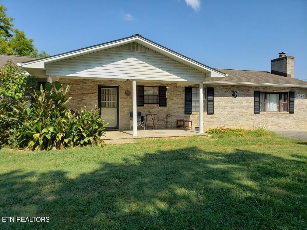 Property Photo:  7624 Rustic Lane  TN 37938 