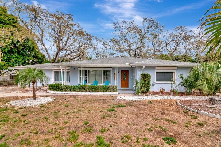 Property Photo:  305 Baker Avenue  FL 33755 