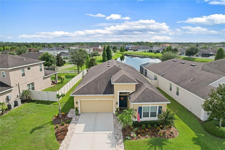 Property Photo:  17527 Bright Wheat Drive  FL 33547 