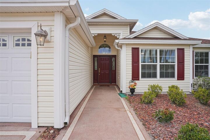 Property Photo:  1722 Bugle Terrace  FL 32162 