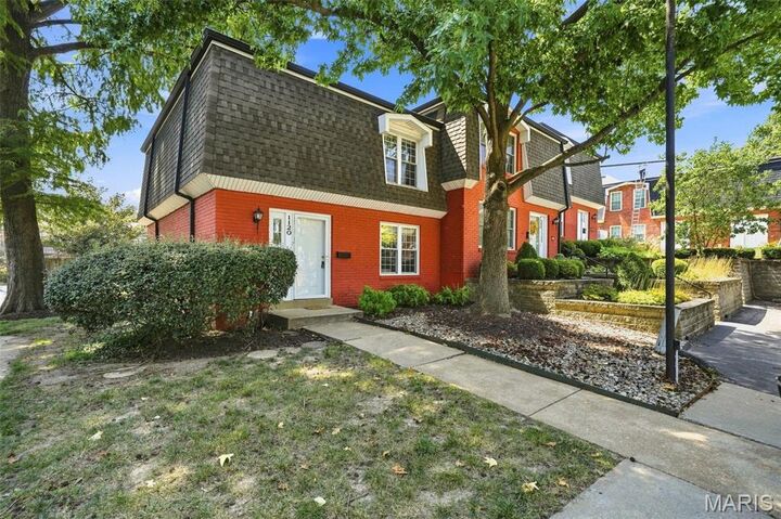 Property Photo:  1120 Beau Jardin Court  MO 63146 