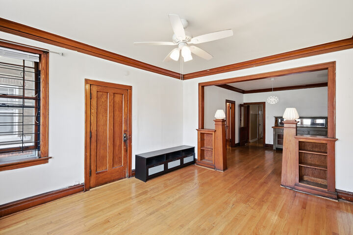 Property Photo:  6641 S Fairfield Avenue  IL 60629 