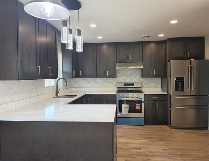 Property Photo:  6410 W 88th Street  IL 60453 