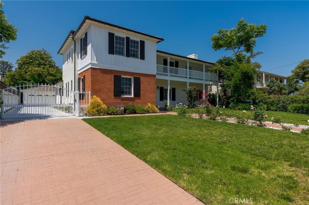 Property Photo: 2245 E California CA 91108