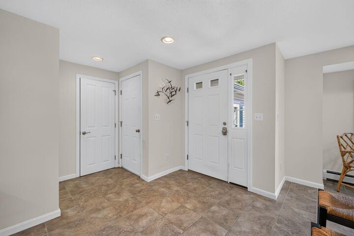 Property Photo:  55 Schooner Way 31  ME 04090 