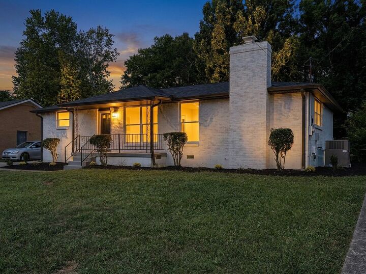 Property Photo: 3865 Augusta Dr TN 37207