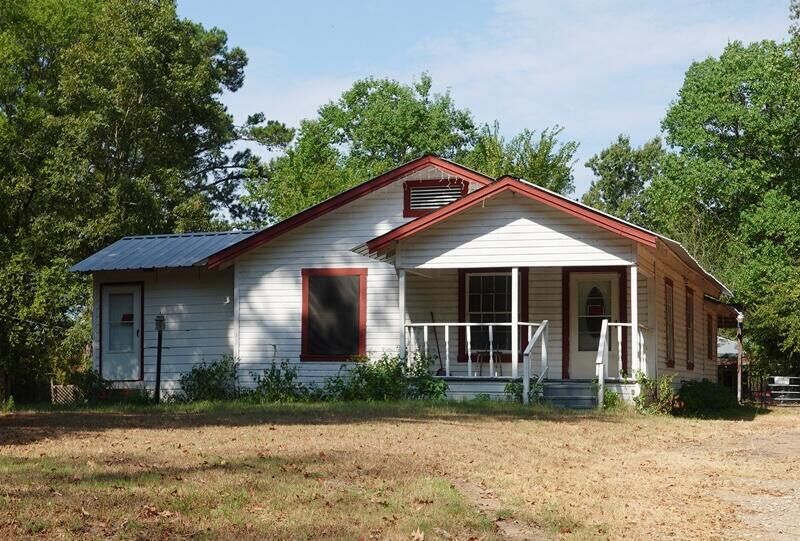 Property Photo: 528 Homer Alto Road TX 75901