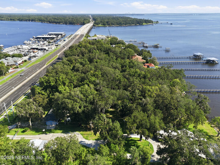 Property Photo:  3203 US Highway 17  FL 32003 