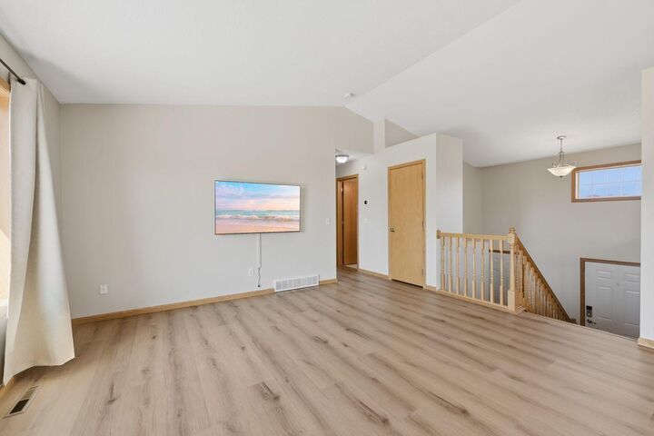 Property Photo: 605 7th Avenue SW MN 56367