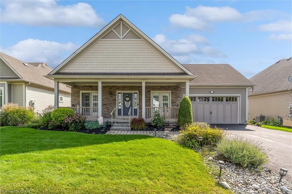 Property Photo:  152 Sunrise Court  ON L0S 1N0 