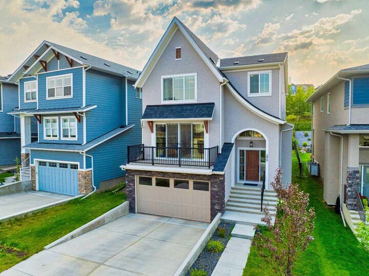 Property Photo:  290 Sage Meadows Green NW  AB T3P 0X5 