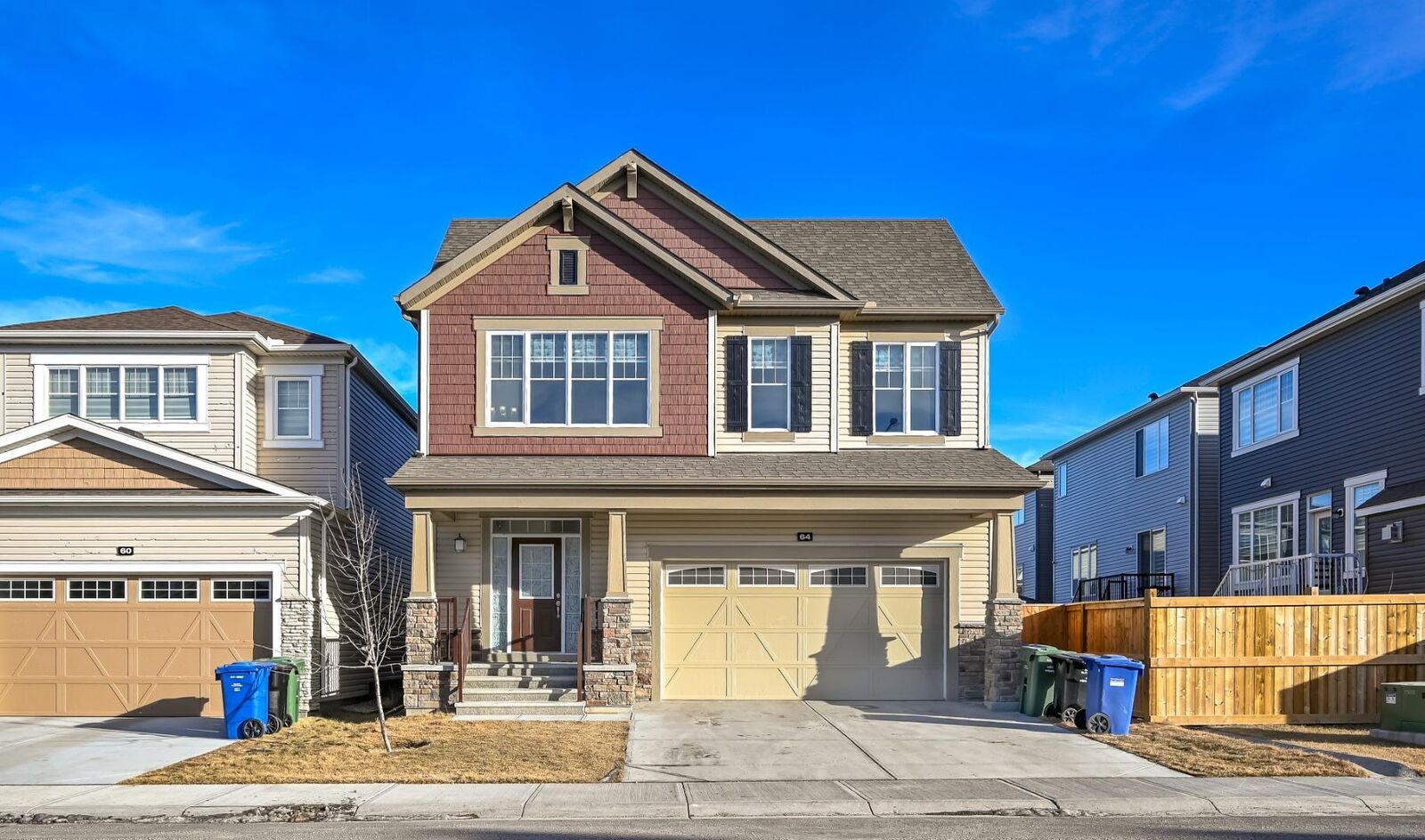 Property Photo:  64 Cityside Common NE  AB T3N 1N9 