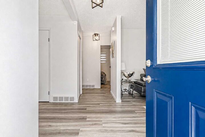 Property Photo:  239 2 Street E  AB T1R 0G8 