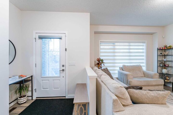 Property Photo:  589 Masters Road SE  AB T3M 2W3 