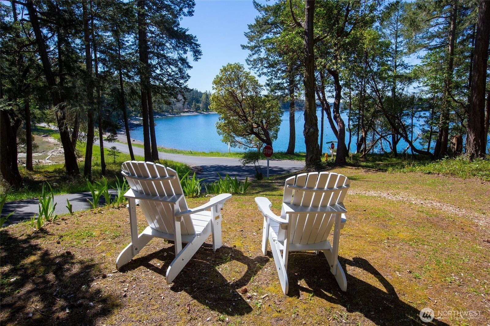 Property Photo:  40  Brooks Lane  WA 98250 