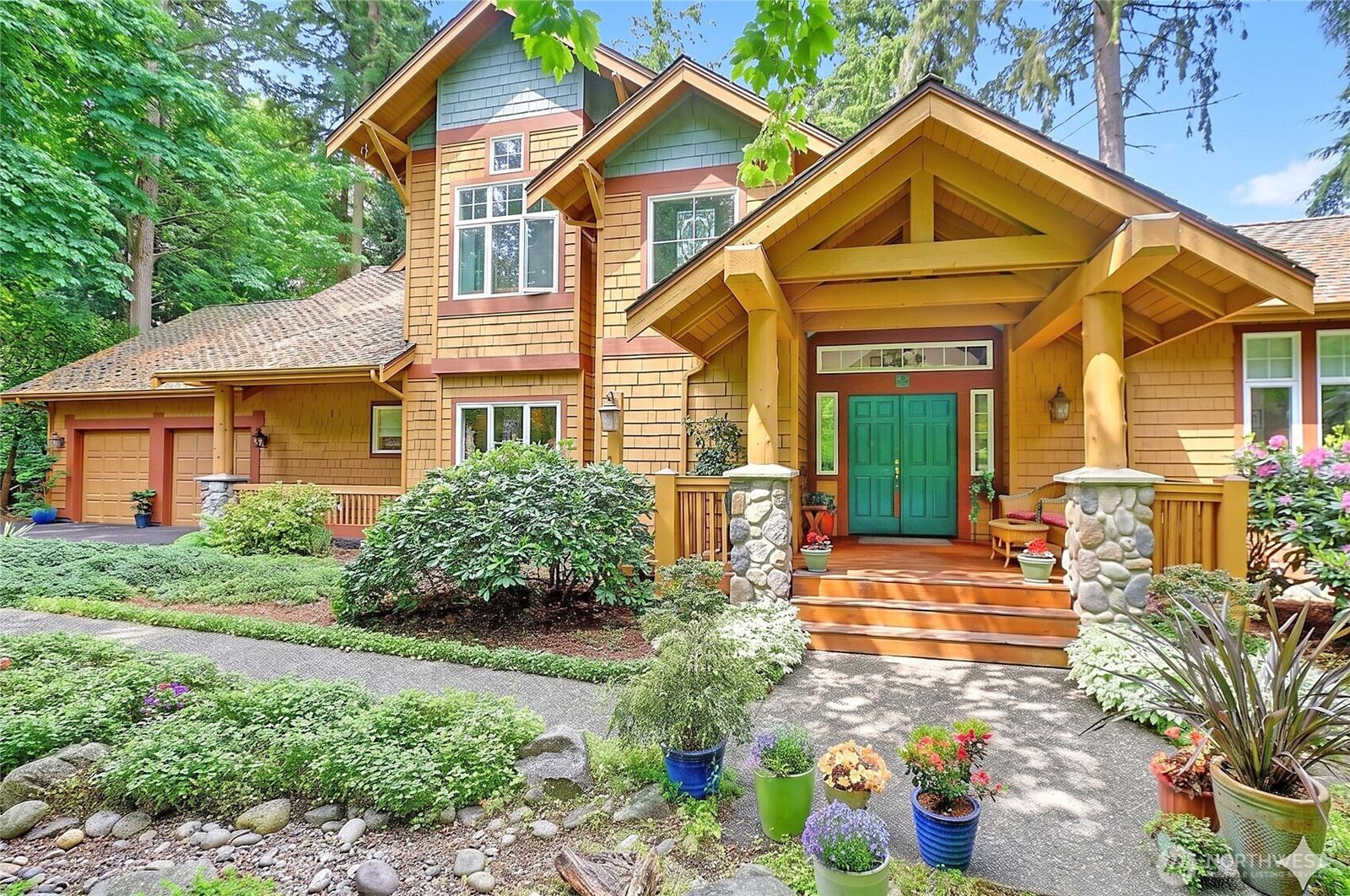 Property Photo: 1951 Journeys End Lane WA 98282