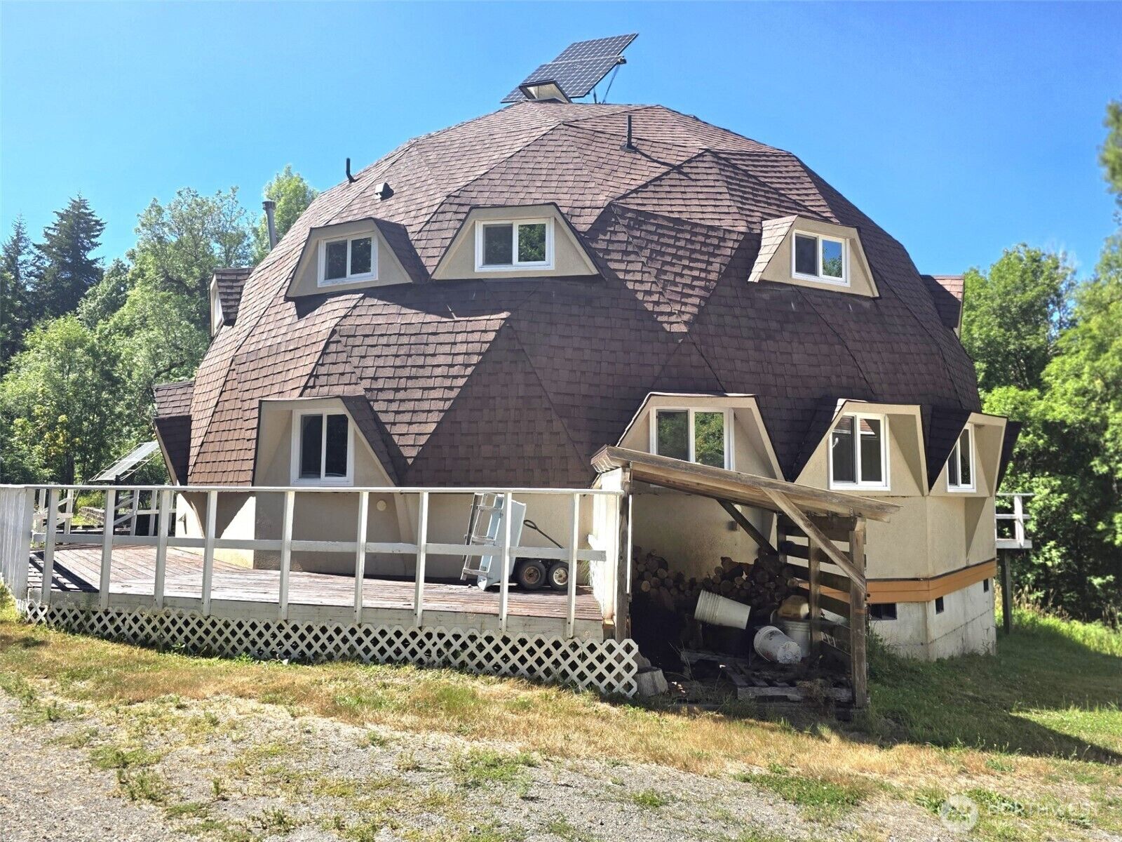 Property Photo: 17230 Jonas Hill Lane SE WA 98576