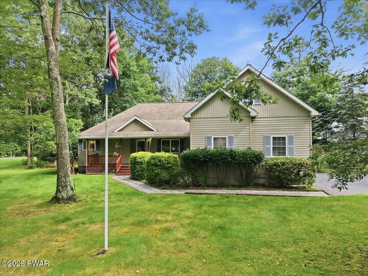 Property Photo:  518 Gandolf Road  PA 18371 