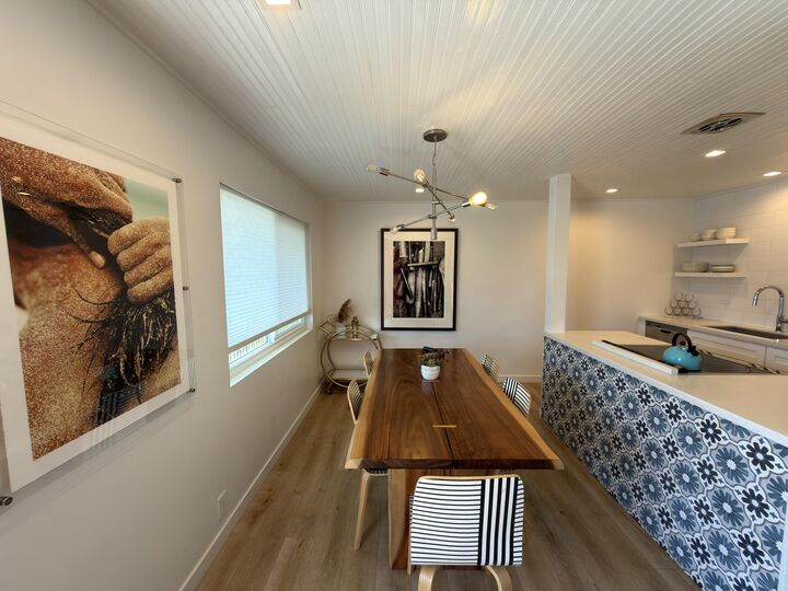 Property Photo: 160 Ash Avenue Apt 5 CA 93013