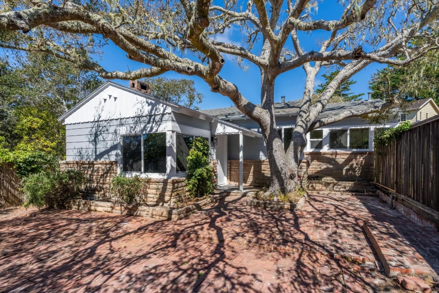 Property Photo: 3111 Serra Avenue CA 93923